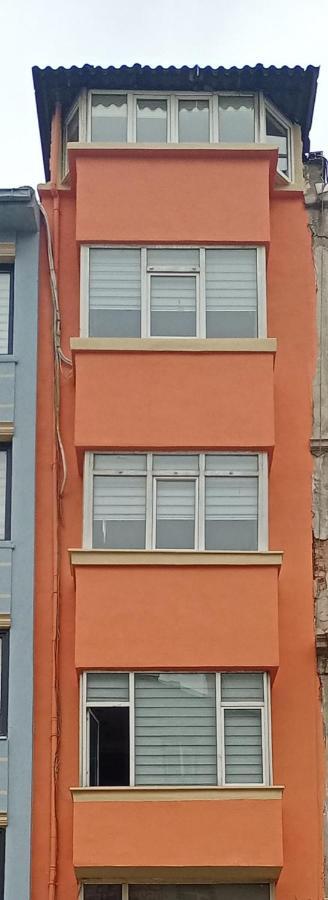 Appart hôtel Ava *